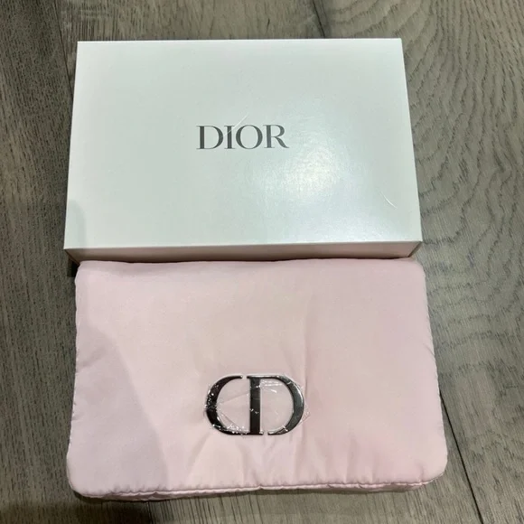 🆕 Dior Beauty Limited Edition Pink Pillow Pouch